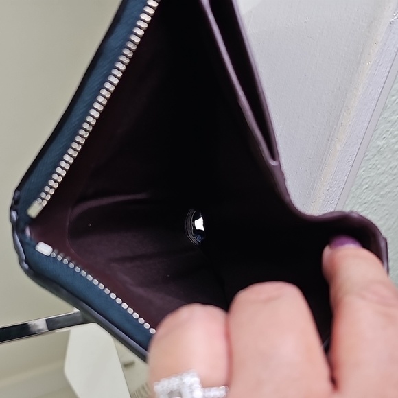 COACH C7365 Medium Id Zip Wallet With Border Quilting In JADE Green EUC - Picture 17 of 17